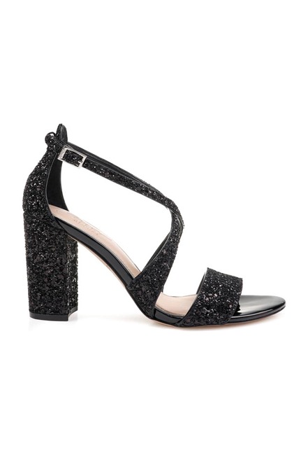 E-Comm: Celeb NYE Looks for Less